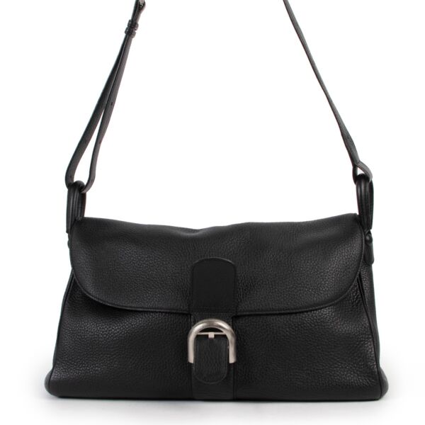 Shop safe online at Labellov in Antwerp this 100% authentic Delvaux Black Taurillon Crispé Leather Brillant Besace Shoulder Bag