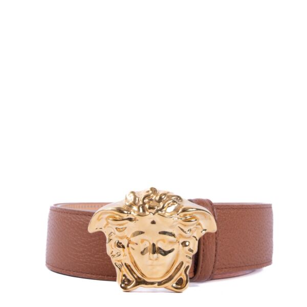 Shop safe online at Labellov in Antwerp this 100% authentic second hand Versace Cognac Leather Medusa Belt - size 90