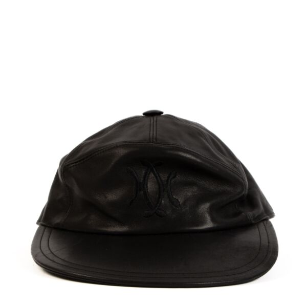 shop 100% authentic second hand Hermès Black Leather Cap on Labellov.com