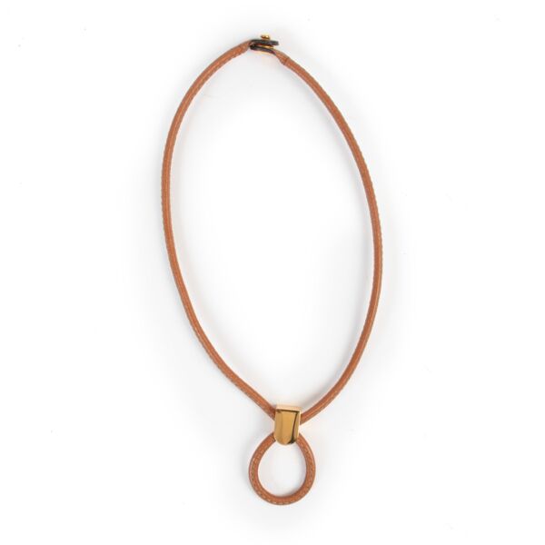 Delvaux necklace in good condition. 