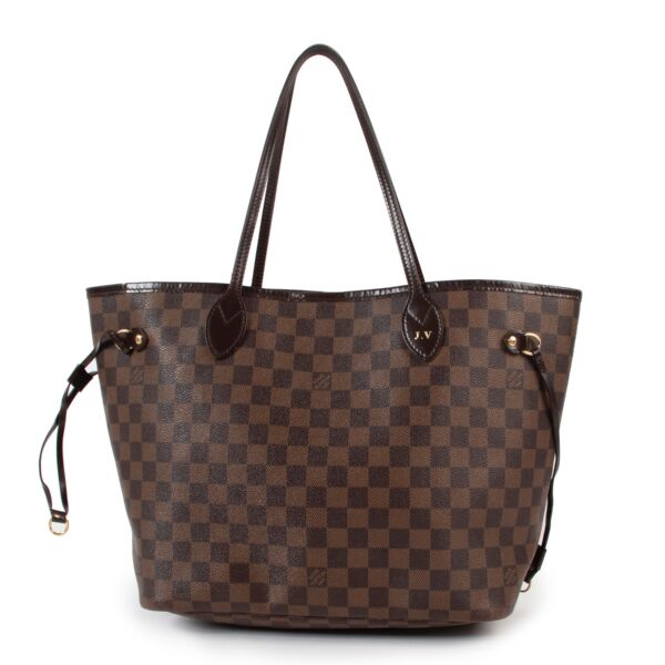 Shop safe online at Labellov in Antwerp this 100% authentic second hand Louis Vuitton Damier Ebene Neverfull MM Shoulder Bag