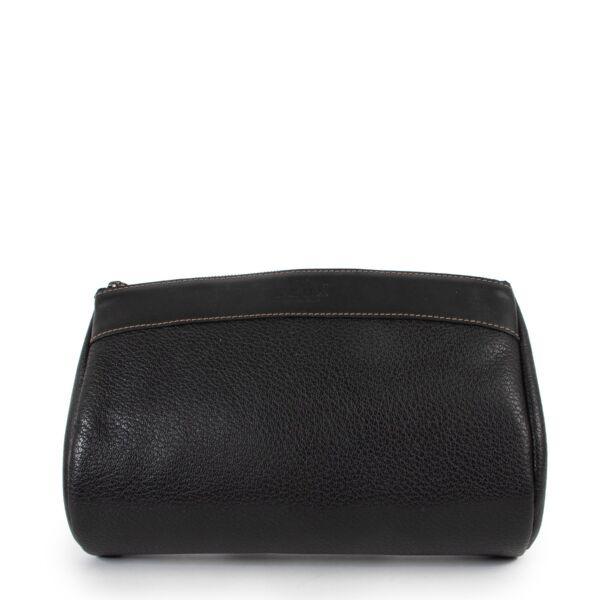 Shop safe online at Labellov in Antwerp this 100% authentic second hand Deux De Delvaux Black Clutch