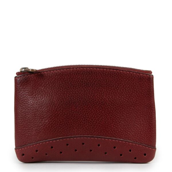 Shop safe online at Labellov in Antwerp this 100% authentic second hand Delvaux Burgundy Leather Pouch