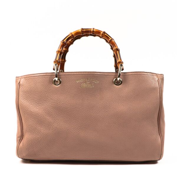 Buy an authentic second-hand Gucci Pink Natural Grain Leather Bamboo Top Handle Bag in very good Labellov Antwerp.