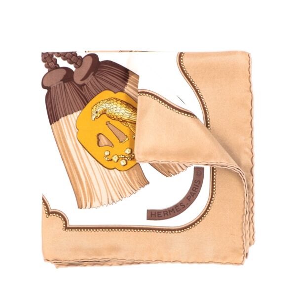 Buy an authentic second-hand Hermès Tsubas Silk Scarf in very good condition at Labellov in Antwerp.