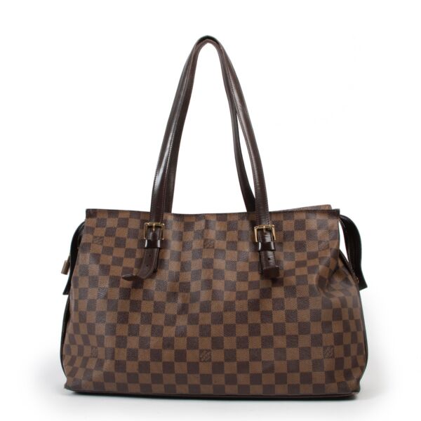 Buy an authentic second hand Louis Vuitton Chelsea Damier Ebene Shoulder Bag in good pre-loved condition at Labellov