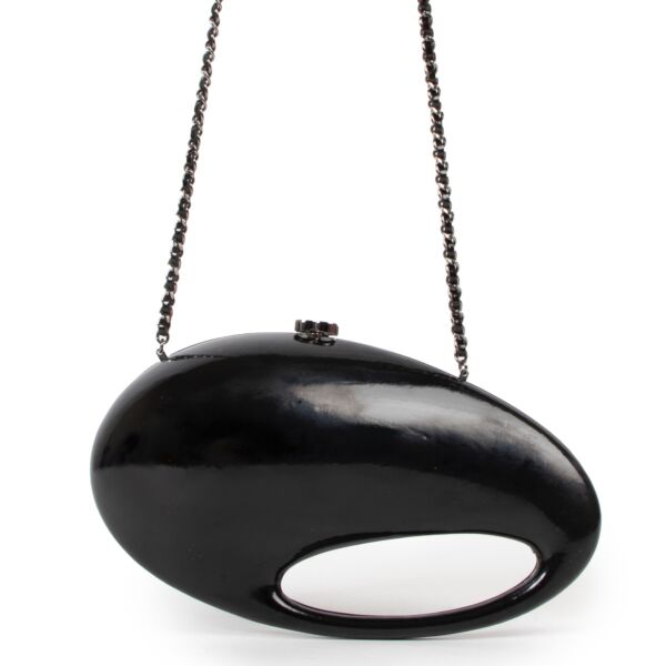 Exclusive designer luxury Chanel Mobile Art Zaha Hadid Limited Edition Clutch With Chain Bag at Labellov