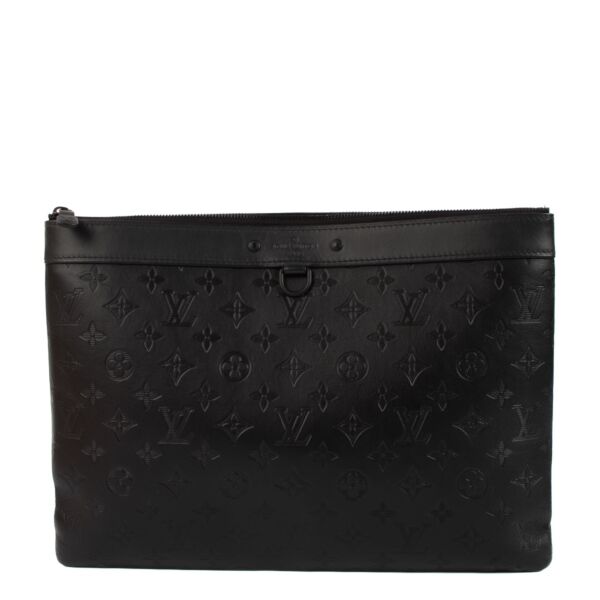 shop 100% authentic second hand Louis Vuitton Black Discovery Clutch on Labellov.com