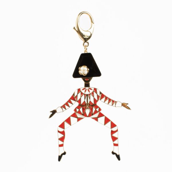 shop 100% authentic second hand Chanel Holiday 2025 Charm on Labellov.com