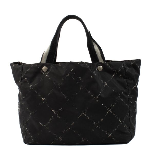 Chanel ○ Labellov ○ Buy and Sell Authentic Luxury