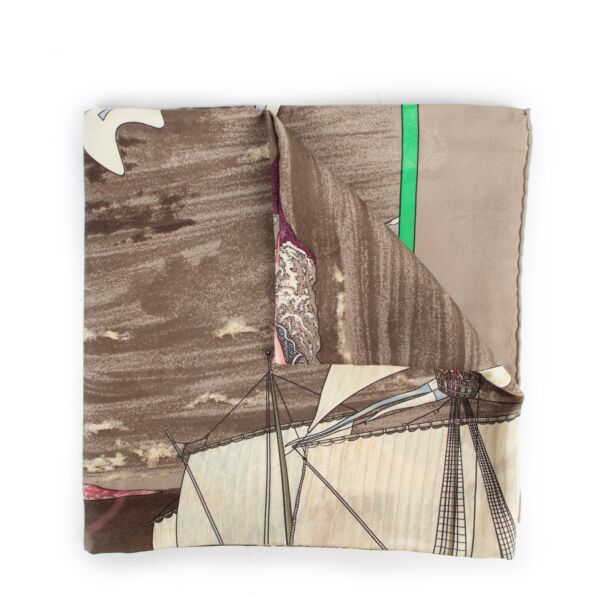 Shop now for your pre-loved, 100% authentic Hermès "Christophe Colomb découvre l'Amérique" Carré 90 Silk Scarf, at Labellov. 