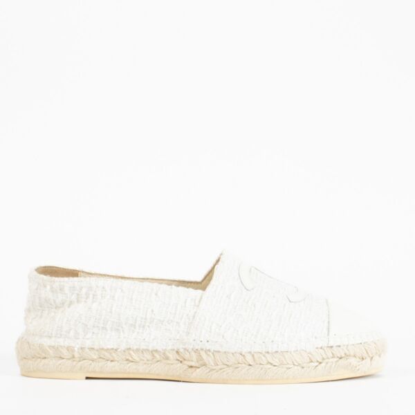 Authentic second-hand Chandel White Espadrilles Flats- Size 39 on labellov.com