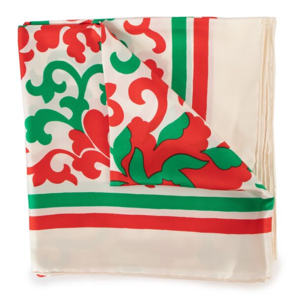 Buy online authentic second hand Yves Saint Laurent Multicolor Vintage Floral Print Scarf in very good condition at Labellov in Antwerp