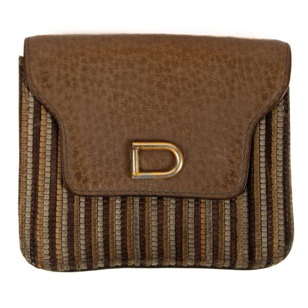 Buy real authentic Delvaux Brown Toile De Cuir Coin Purse Wallet safe online at Labellov.com or in Brussels, Knokke and Antwerp