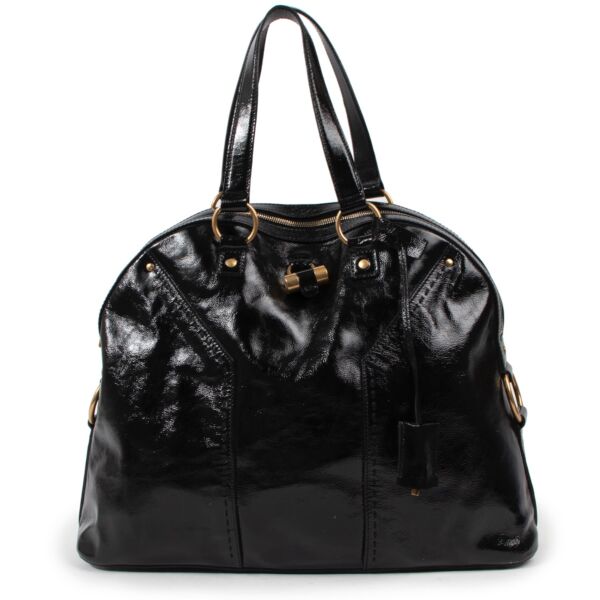 Shop safe online at Labellov in Antwerp this 100% authentic second hand Saint Laurent Black Patent Leather Muse Shoulder bag