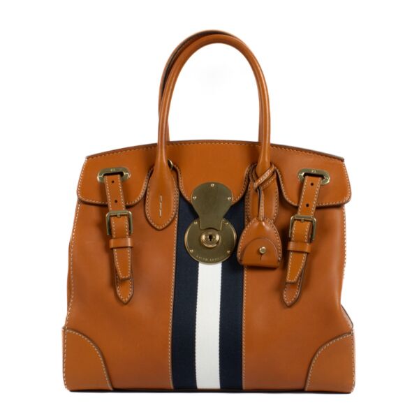 Shop safe online at Labellov in Antwerp, Brussels and Knokke this 100% authentic second hand Ralph Lauren Tan/Navy Striped Soft Ricky 32 Bag