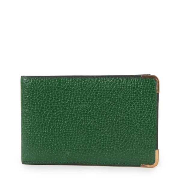 Shop safe online at Labellov in ANTWERP this 100% authentic second hand Delvaux Racing Green Grained Leather Cardholder
