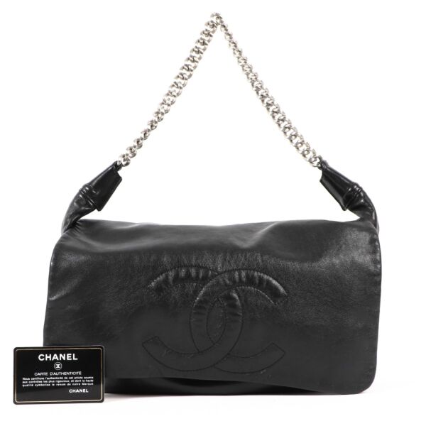 Chanel Black Calfskin 31 Flap Chain Shoulder Bag