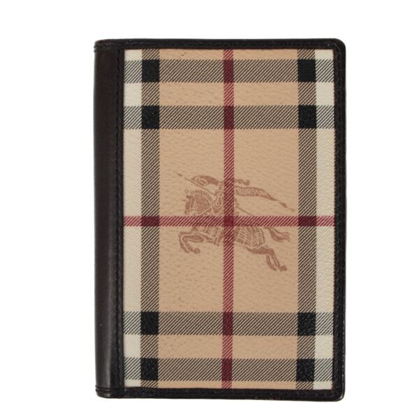 Shop 100% authentic second-hand Burberry Haymarkt Check Passport Holder on Labellov.com