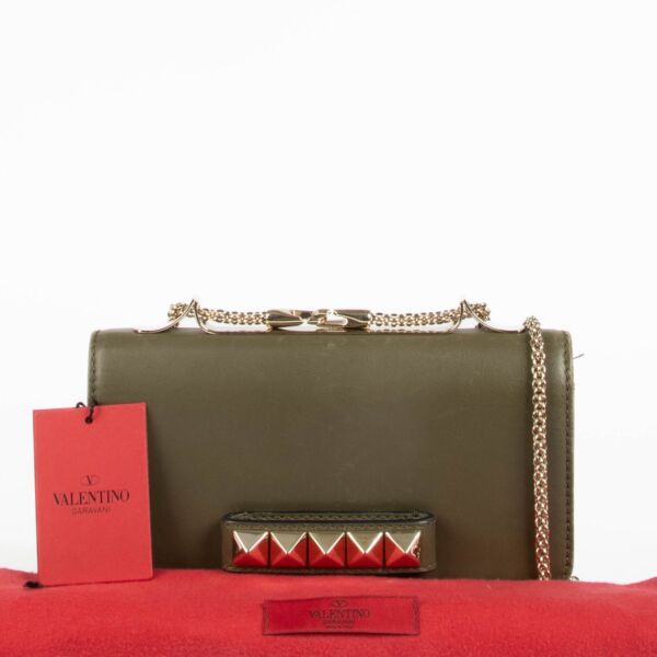 Valentino Garavani Green Leather Va Va Vroom Chain Clutch 