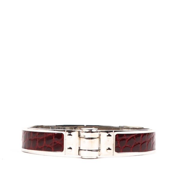 Buy a Hermès Alligator Charnière Cuir Palladium - Plated Hinged Bracelet in very good condition at Labellov in Antwerp.