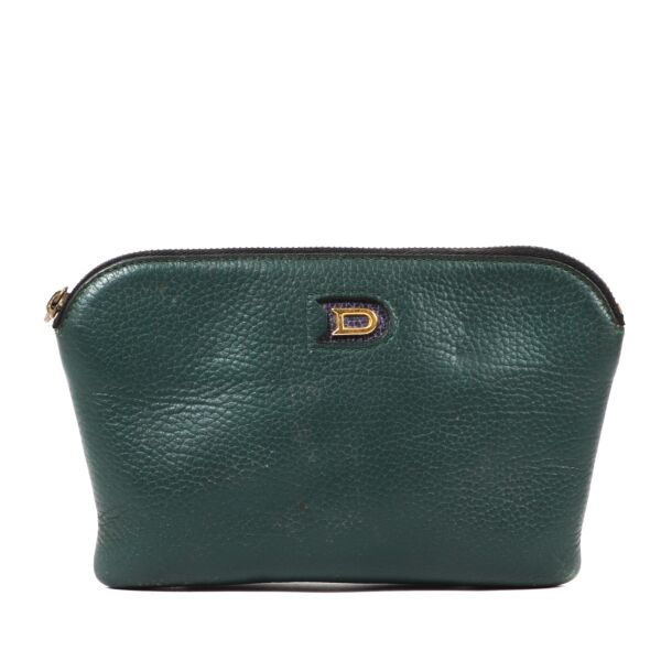 Buy an authentic Delvaux Green Leather Vintage Pouchette at Labellov in Antwerp. 