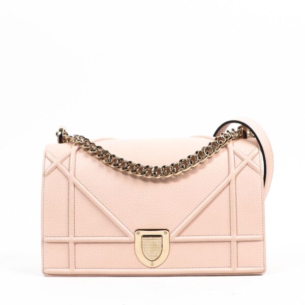 Christian Dior ○ Labellov ○ Buy and Sell Authentic Luxury