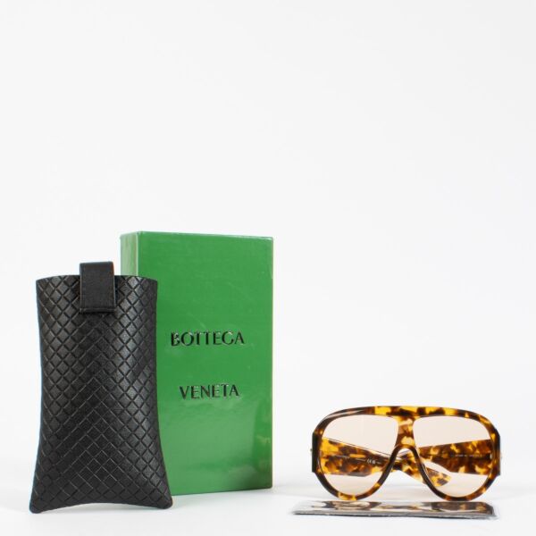Bottega Veneta Scudo Shield Glasses