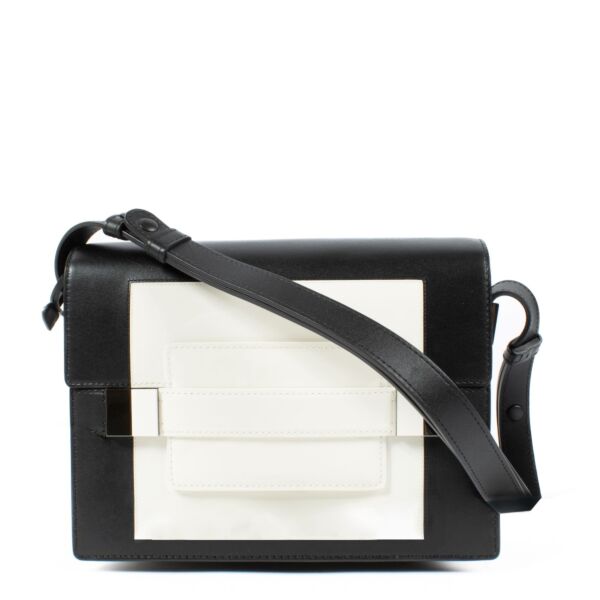 Shop 100% authentic secondhand Delvaux Black/White Box Calf/Vernis Smoking Madame Bag on Labellov.com