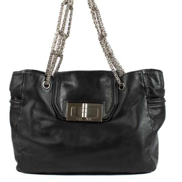 Chanel ○ Labellov ○ Buy and Sell Authentic Luxury