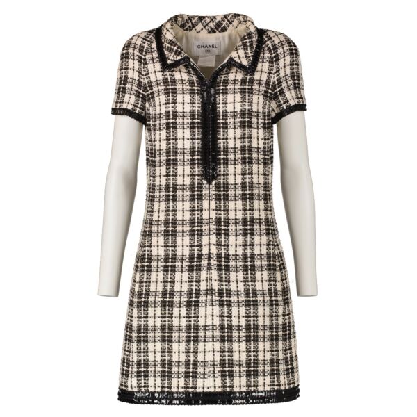 Shop 100% authentic secondhand Chanel 07P Tweed Zipper Dress - Size FR38 on Labellov.com