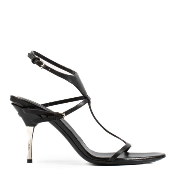 Gucci Black Leather Strappy Sandals - size 38