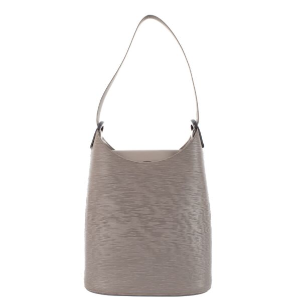 authentic vintage Louis Vuitton online ○ Labellov ○ Buy