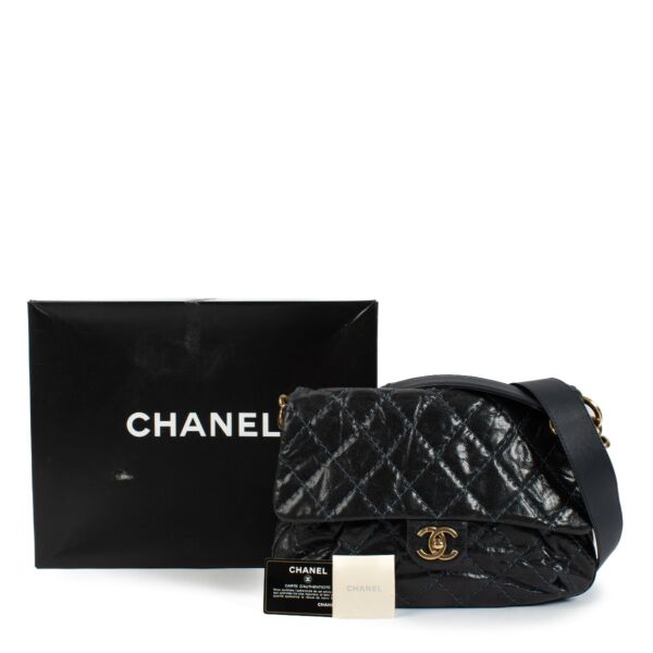 Chanel Navy blue Crumpled Calfskin Flap Shoulder bag