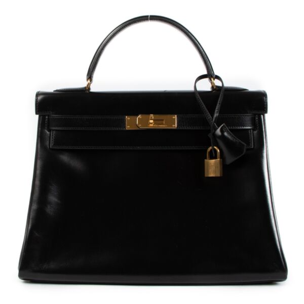 Hermès Kelly 32 Black Box Gold Hardware