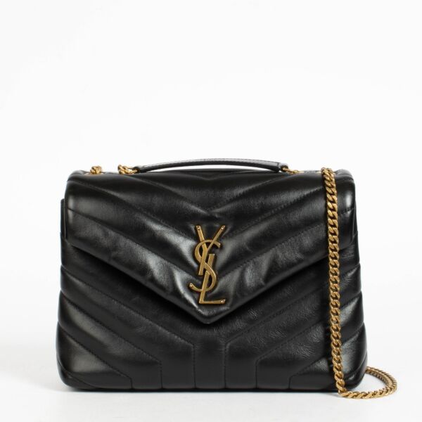 Authentic pre-loved Saint Laurent Black Leather Loulou Small Bag on Labellov.com