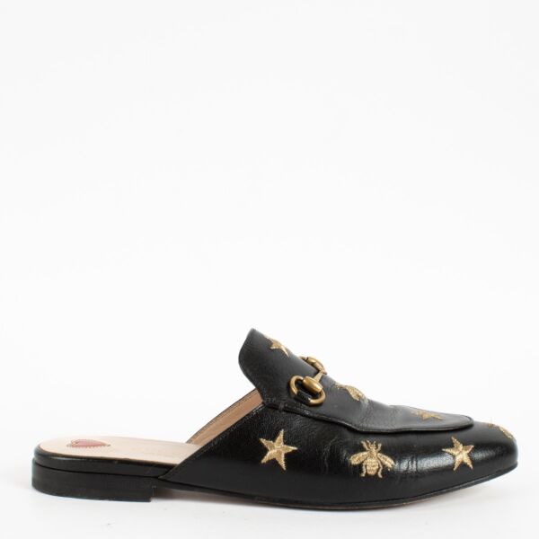 Authentic Second Hand Gucci Black Bee Star Embroidered Princetown Slippers Size 38.5 on Labellov.com