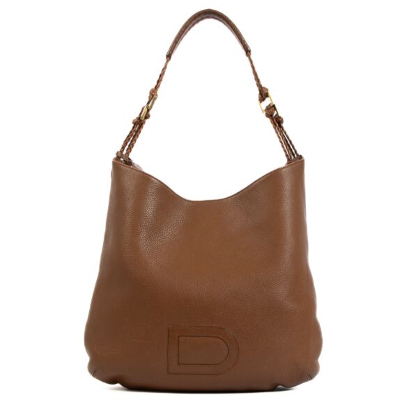 Shop safe online at Labellov at Labellov in Antwerp, Brussels and Knokke this 100% authentic second hand Delvaux Brown Leather Louise Tressé GM Shoulder Bag
