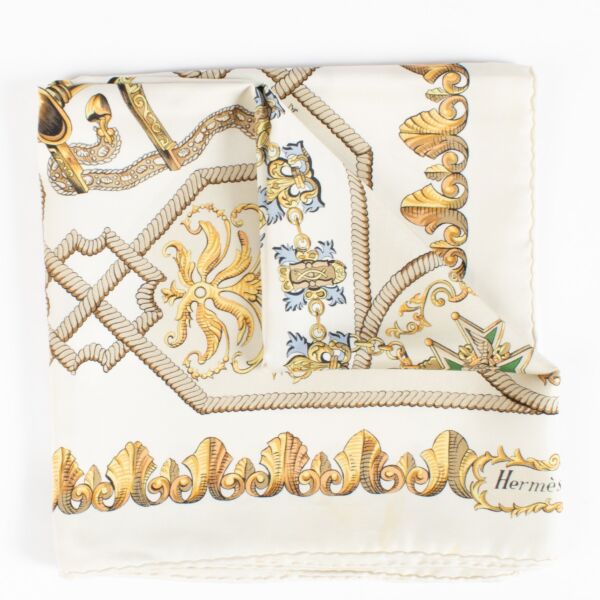 Shop 100% authentic second hand Hermès Ludovicvs Magnvs Scarf on Labellov.com