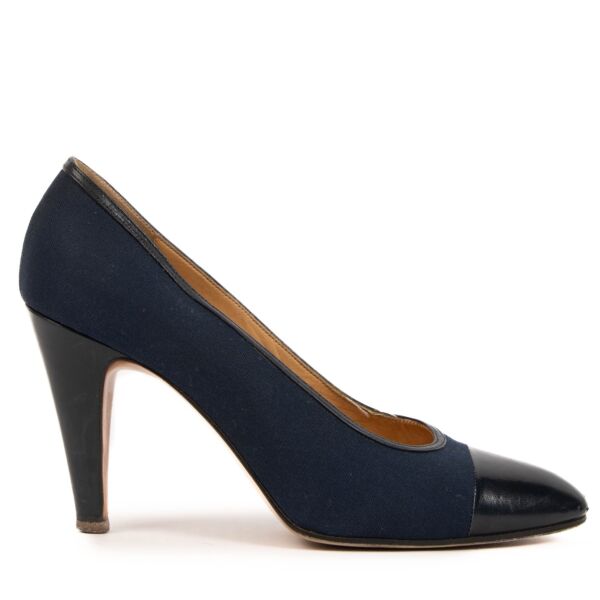 Shop 100% authentic second-hand Chanel Blue Canvas Pumps on Labellov.com