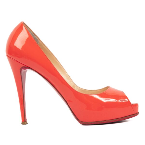 Christian Louboutin Coral Very Prive Pumps - size 41