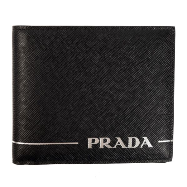 Shop 100% authentic second-hand Prada Black Bifold Saffiano Wallet on Labellov.com