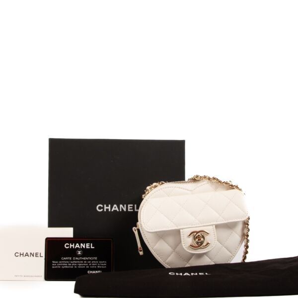 Chanel 22S White Lambskin Heart Clutch With Chain