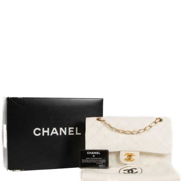 Chanel Vintage White Lambskin Medium Classic Flap Bag
