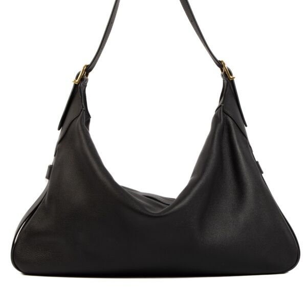Shop 100% authentic second-hand Céline Black Romy Grand Modèle Veau Souple on Labellov.com