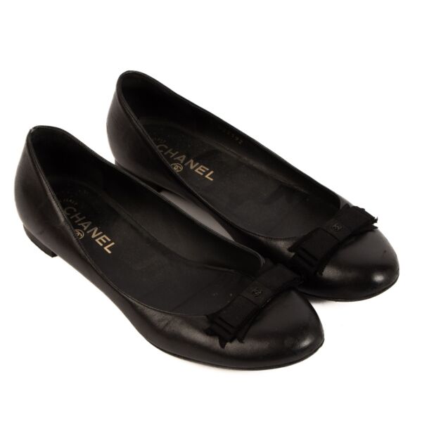 Chanel Black CC Bow Ballerinas - Size 39 1/2
