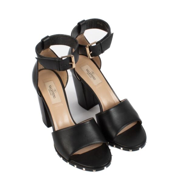 Valentino Garavani Black Rockstud Sandals - Size 38,5