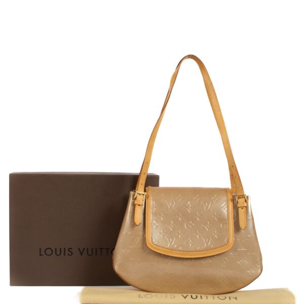 Louis Vuitton Noisette Monogram Vernis Biscayne Bay GM Bag