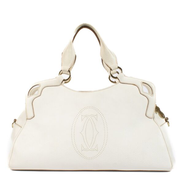 Shop safe online at Labellov in Antwerp, Brussels and Knokke this 100% authentic second hand Cartier White Leather Marcello Medium Shoulder bag