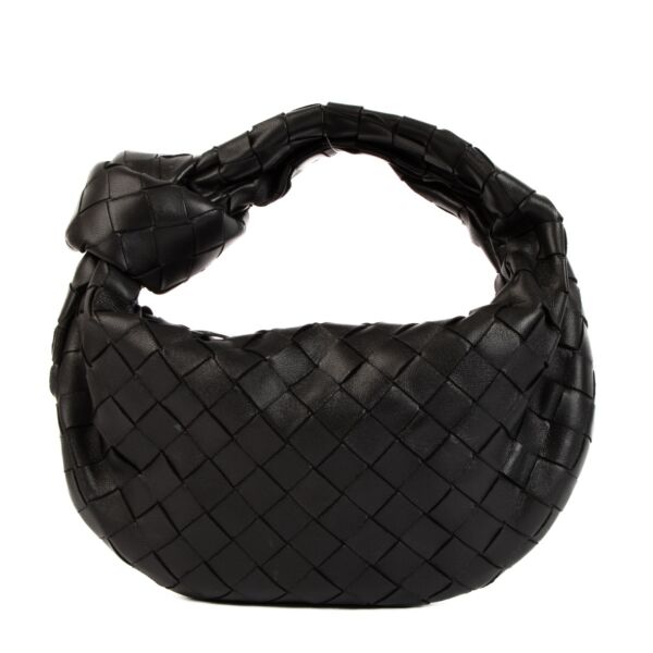 shop 100% authentic second hand Bottega Veneta Black Mini Jodie bag on Labellov.com